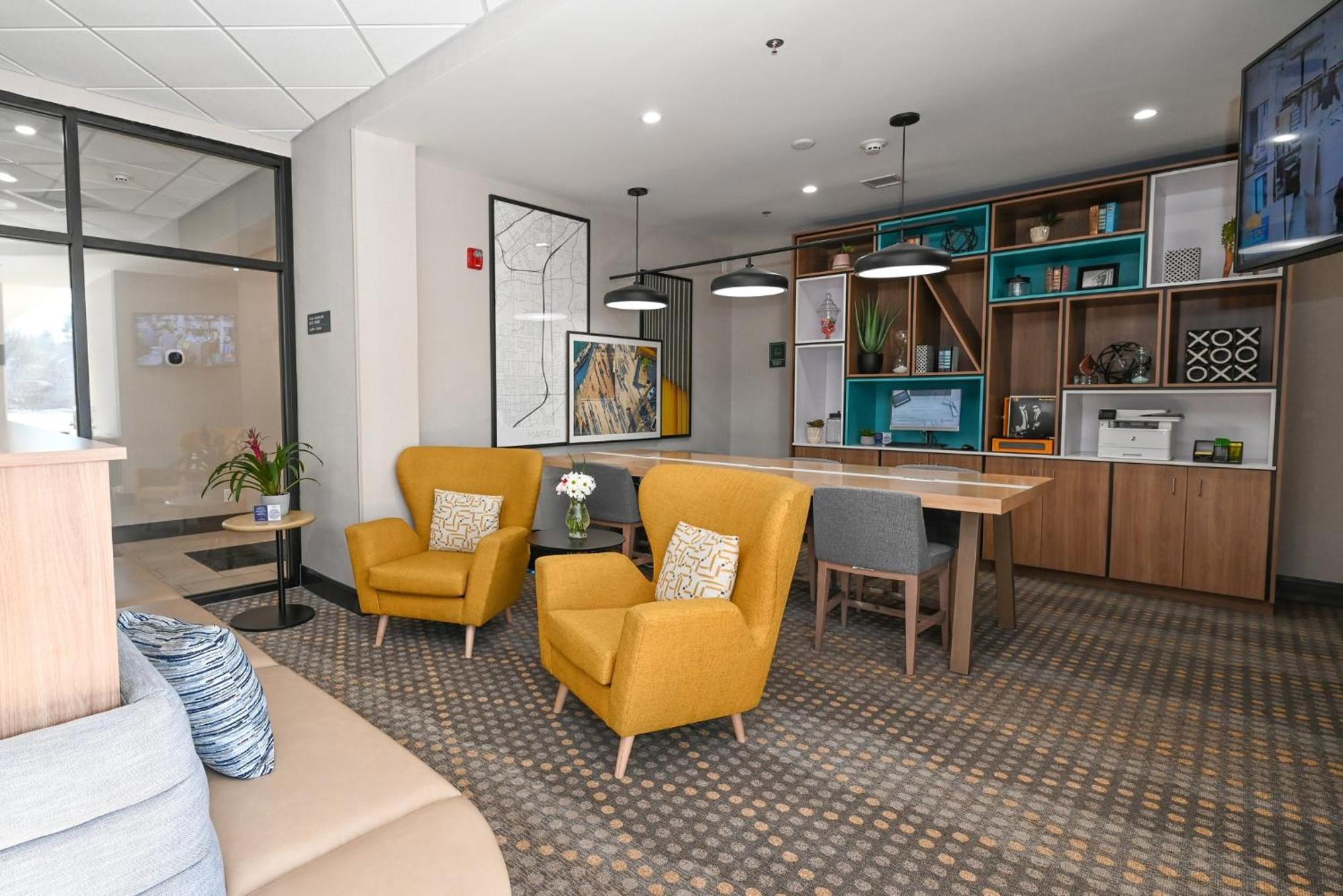 Holiday Inn Cleveland-Mayfield By Ihg Exterior foto